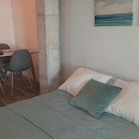 Acogedor Apartamento En بينالوب كاساس فِييخاس المظهر الخارجي الصورة